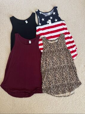 Old Navy 4 Women’s Swing Luxe Tanks - XS - Black, Burgundy, Leopard, USA